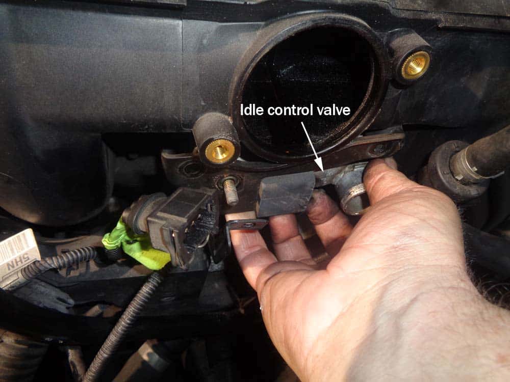 See C3861 repair manual